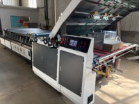 Machine à plastifier semi-automatique à table haute LF-1300