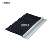 Foshan Factory Brosse pour porte coulissante en feutre Bande d'étanchéité inférieure Pile de laine