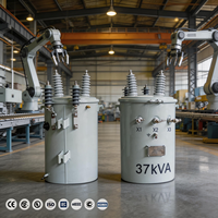 Transformateur de distribution 11 kV 15 kVA de petite capacité pour tour de télécommunication monté sur poteau
