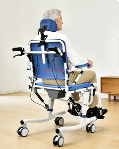 Fauteuil roulant manuel DIVOUS avec siège de toilette réglable en hauteur, conçu pour les soins hospitaliers - Product Image 4