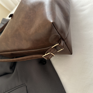 Nuova Elegante Borsa Casual da Donna, Grande Capacità, Tracolla Sottobraccia con Chiusura a Cerniera, <span class=keywords><strong>Design</strong></span> alla <span class=keywords><strong>Moda</strong></span> - Product Image 5