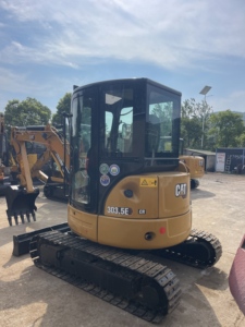 Mini-excavatrice sur chenilles d'occasion Cat 303.5e du Japon à bas prix, 3,5 tonnes, avec peu d'heures de travail, à vendre - Product Image 3
