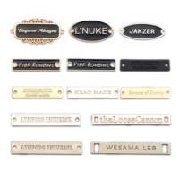 Vêtements Patch Tag Vêtement En Relief Personnalisé Sac Chapeau Chaussure Étiquette En Métal Étiquette pour Écharpe