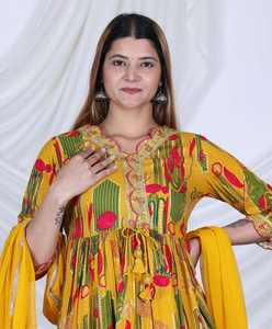 Nuevo Sharara Étnico de Rayón con Peplum y Dupatta con Cordones, Hecho con Materiales Reciclados, para Todas las Temporadas, RISHI EXPORT - Product Image 4