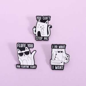 เข็มกลัดโลหะผสมสังกะสีเคลือบลายการ์ตูนสุดฮา แสดงท่าทางนิ้วกลาง คุณไม่สามารถหยุดฉันได้ ฉันทำสิ่งที่ฉันต้องการ ป้ายติดเสื้อ เครื่องประดับ - Product Image 1