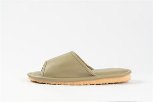 Pantoufles douces antidérapantes en gros pour femmes, pantoufles d'intérieur personnalisées vertes - Product Image 2