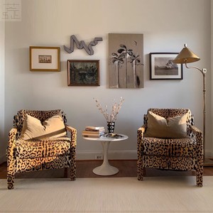 Fauteuil de designer italien d'inspiration rétro pour un canapé simple moderne et luxueux à imprimé léopard classique - Product Image 4