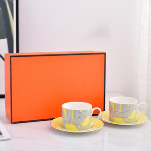 Ensemble de tasses et d'assiettes en porcelaine de luxe européenne en céramique pour la décoration de la maison, ensemble de tasses à thé en porcelaine pour la cuisine - Product Image 1