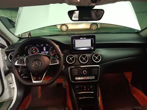 Guazi <span class=keywords><strong>precio</strong></span> bajo <span class=keywords><strong>Mercedes</strong></span>-Benz <span class=keywords><strong>GLA</strong></span> gasolina 2,0 SUV coche usado FWD 5 asientos - Product Image 2