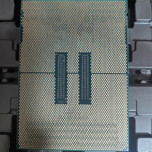 ซีพียูเซิร์ฟเวอร์รุ่นที่ 5 Xeon Platinum 8562Y+ 2.8GHz 32-Core 64 Threads LGA 4677 DDR5 5600 MT/s 300W - Product Image 5