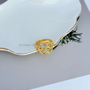 Joyería Fina, Anillo de Oro de 18K y Latón para Mujer y Hombre, Geométrico, Hexagonal, con Letras Huecas Incrustadas, Pedrería, Regalo Tradicional - Product Image 4