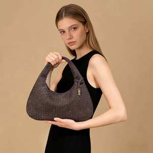 Sac à main pour femmes, sac en gros, sac de haute qualité, fait à la main, en cuir PU tressé, matériau givré, sac tressé, sac tricoté à la main - Product Image 1