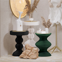 Table pliante Spazepaper moderne faite à la main, petite table de lit, table d'appoint pour canapé en papier, design exquis, mobilier de salon