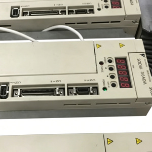 Controlador de Robot Industrial SGDM-30ADA SGDM-30ADA-V de Alta Estabilidad, Anti-Interferencia, para Trabajo Pesado y de Larga Duración - Product Image 1
