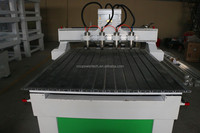 Machine de gravure CNC 4 axes robuste de style tendance avec moteur et engrenage pour le travail du bois et l'aluminium, tour rotatif 1300x2500x200mm