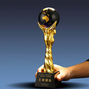 OEM / ODM بالجملة مخصصة رخيصة لكرة القدم مباراة الكأس مع قاعدة كريستال سوداء - Product Image 6