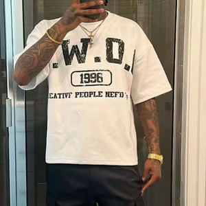 ダメージ加工刺繍ボックスティーシャツ |   ヘビーウェイト100%コットン クロップドTシャツ |   カスタムロゴ入りオーバーサイズメンズトップス、OEMサービス - Product Image 3