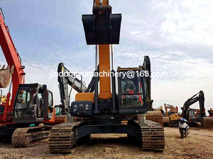 Excavatrice sur chenilles Hyundai 275LVS de 27 tonnes, excavatrice Hyundai d'occasion - Product Image 3