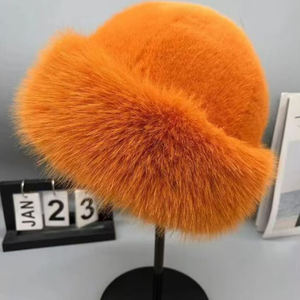 Boina de Piel Sintética, Gorro de Invierno Cálido y Térmico para Mujer, Gorro Mongol de Lana - Product Image 1