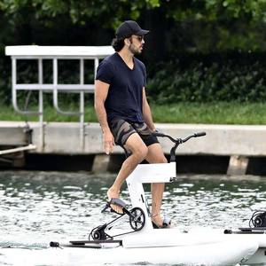 Bicicletta Acquatica Gonfiabile Monoposto in PVC Personalizzata per Uso in <span class=keywords><strong>Mare</strong></span> e Parchi Acquatici - Product Image 1