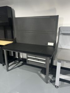 उच्च गुणवत्ता वाले पेशेवर धातु कार्य तालिका अनुकूलित पेगबोर्ड शेल्फ भारी शुल्क वर्कबेंच गैरेज के लिए दराज के साथ - Product Image 4