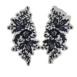 Applicazioni <span class=keywords><strong>in</strong></span> <span class=keywords><strong>Pizzo</strong></span> con Paillettes e Perline 3D, <span class=keywords><strong>Motivi</strong></span> Ricamati su Tulle per Accessori da Sposa - Product Image 3