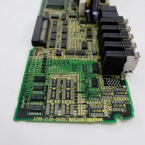 Placa de circuito Fanuc A02B-2100-0802 Control y distribución de energía de alta calidad para máquinas y robótica - Product Image 3