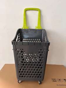 Grand <span class=keywords><strong>panier</strong></span> de courses à roulettes en plastique de 70 L <span class=keywords><strong>avec</strong></span> <span class=keywords><strong>4</strong></span> <span class=keywords><strong>roues</strong></span>, <span class=keywords><strong>panier</strong></span> de courses à roulettes de grande capacité de 70 L <span class=keywords><strong>avec</strong></span> <span class=keywords><strong>4</strong></span> <span class=keywords><strong>roues</strong></span> - Product Image 2