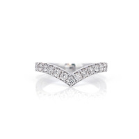 Bague de mariage vintage tendance Better Star en or 18 carats avec diamant de laboratoire en forme de V, certifiée IGI, pavée et empilable