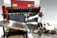 Sistema CNC Delem, Máquina Plegadora Electrohidráulica para Doblar Acero, Aluminio 304, Paneles y Tubos, con Fuerza de 1500 kN