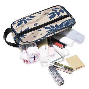 Wholesale Customs Logo Waterproof Toiletry Bag for Adult Waterproof Travel Cosmetic Fashion Travek <b>Makeup</b> Bags - Product Image 5