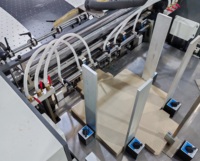 Machine de fabrication de boîtes rigides JX-CS620B entièrement automatique et intelligente à double station de formage, avec garantie d'un an
