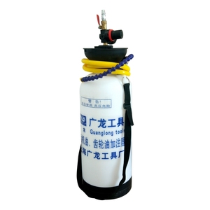 Outil de remplissage d'<span class=keywords><strong>huile</strong></span> automobile de nouveau style Injecteur d'<span class=keywords><strong>huile</strong></span> pneumatique 10L - Product Image 3