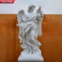Statue d'ange en marbre blanc sculptée à la main YOUFINE avec un grand ange ailé sur base nuageuse pour la décoration de jardin
