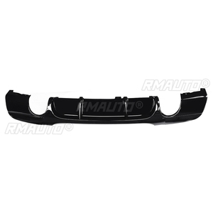 Protector de Parachoques Trasero para Auto, Difusor Trasero con LED, Protector de Labios Deflectores para BMW E92 E93 328i 335i M Sport 2007-2013 - Product Image 3