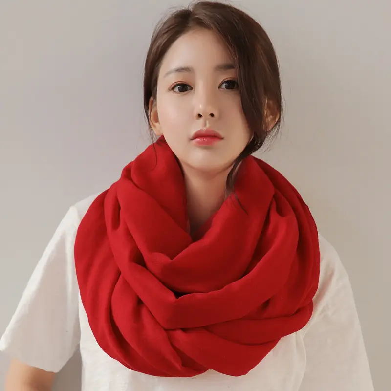 女性の女の子のための韓国風コットンスカーフ無地の薄いスカーフソフトプレーンショールフラードビスコース冬の暖かいラップショール新しい
