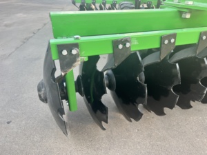 Arado de Discos Hidráulico Pesado para Tractor, el Más Vendido en China en 2023, para Labranza Agrícola, Venta Directa de Fabricante - Product Image 4