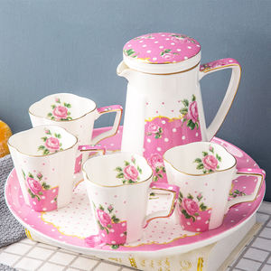 Set di tazze da tè Royal Garden Flower set di tazze da caffè e da tè con farfalla in porcellana Fine Bone China di lusso - Product Image 3
