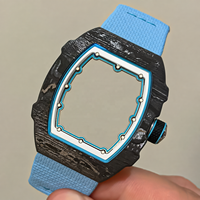 Livraison rapide de montres automatiques de haute qualité avec un boîtier en fibre de carbone ultra-fin de 7,8 mm pour les montres de sport pour hommes en plein air