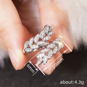 Anello Regolabile da Donna a Foglia di Grano Aperta, Elegante Stile Naturale, Gioiello alla Moda da Dito - Product Image 4
