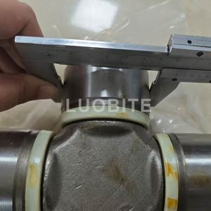 Для Sinotruk HOWO TX SITRAK G5, запасные части, трансмиссионный вал 62x149, универсальный шарнирный паук WG9725310010 - Product Image 2