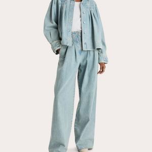 Chemise en jean western pour femme, personnalisée OEM, à manches ballon, boutonnée, en denim indigo clair délavé - Product Image 5