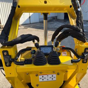PENGIRIMAN GRATIS Mini Skid Steer <span class=keywords><strong>Loader</strong></span> (Bersertifikat CE/EPA) dengan Aksesoris Bucket, Trencher, dan Rotary Plow untuk Dijual - Product Image 5
