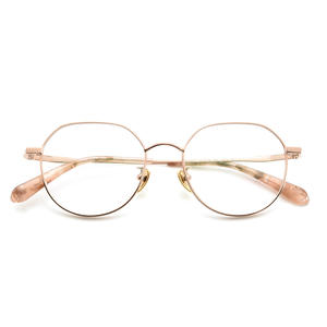 กรอบแว่นตาไทเทเนียมบริสุทธิ์ทรงแปดเหลี่ยม เซินเจิ้น เลนส์เรซิ่น น้ำหนักเบา สำหรับทุกเพศ รุ่น 917 - Product Image 1