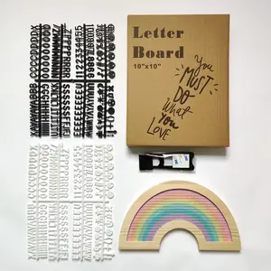 2024 Verkaufsschlager Regenbogen Filzbuchstaben wechselbare Nachrichtentafel Regenbogen-Dekor Holzrahmen Filzplatte