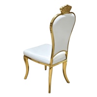 Chaise de salle à manger de mariage élégante avec assise blanche et finition dorée pour hôtel, événement, réception, banquet, mobilier