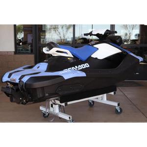 Jet ski Sea-Doo 3 places 2026 avec moteur Rotax 900 4 temps 115-150 CV, système audio, fibre de verre, jauges numériques et pack commodité - Product Image 5