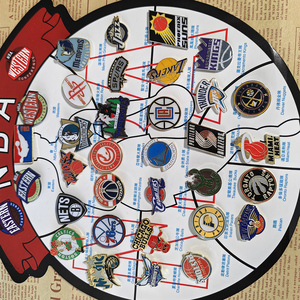 Pins en émail personnalisés pour équipes de basketball, badges de revers, broches et pins métalliques sur le thème du basketball - Product Image 1