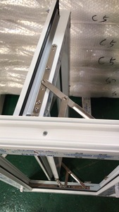 <span class=keywords><strong>Finestra</strong></span> <span class=keywords><strong>a</strong></span> Battente in PVC Marrone, <span class=keywords><strong>Finestra</strong></span> <span class=keywords><strong>a</strong></span> Spinta, Finestre e Porte in PVC - Product Image 3