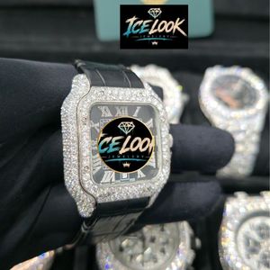 ICE LOOK JEWELERY นาฬิกาควอทซ์คริสตัลแซฟไฟร์ประดับเพชรทรงสี่เหลี่ยมสำหรับผู้ชาย 20 มม. หนังสีดำ 38 มม. แสดงวันที่แบบอนาล็อก - Product Image 3